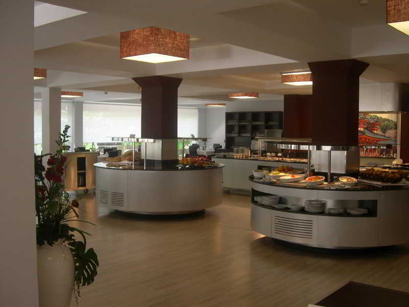Hotel Evenia President Salou Restaurante foto